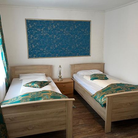 Hotel Filoxenia Butjadingen Bagian luar foto