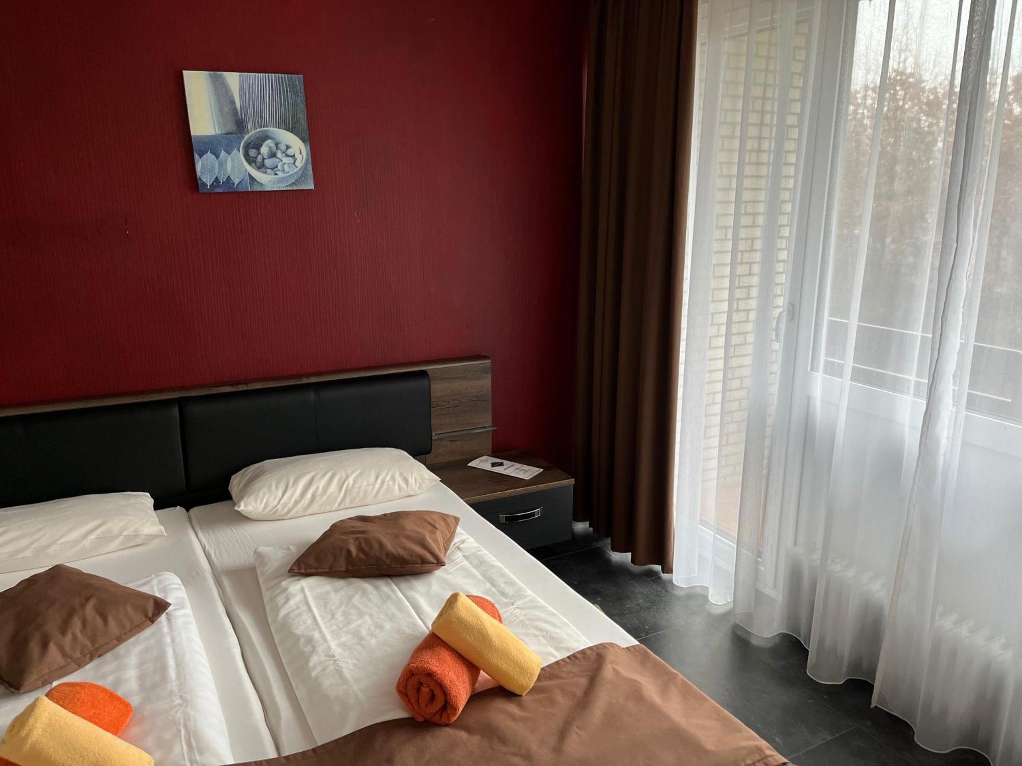 Hotel Filoxenia Butjadingen Bagian luar foto