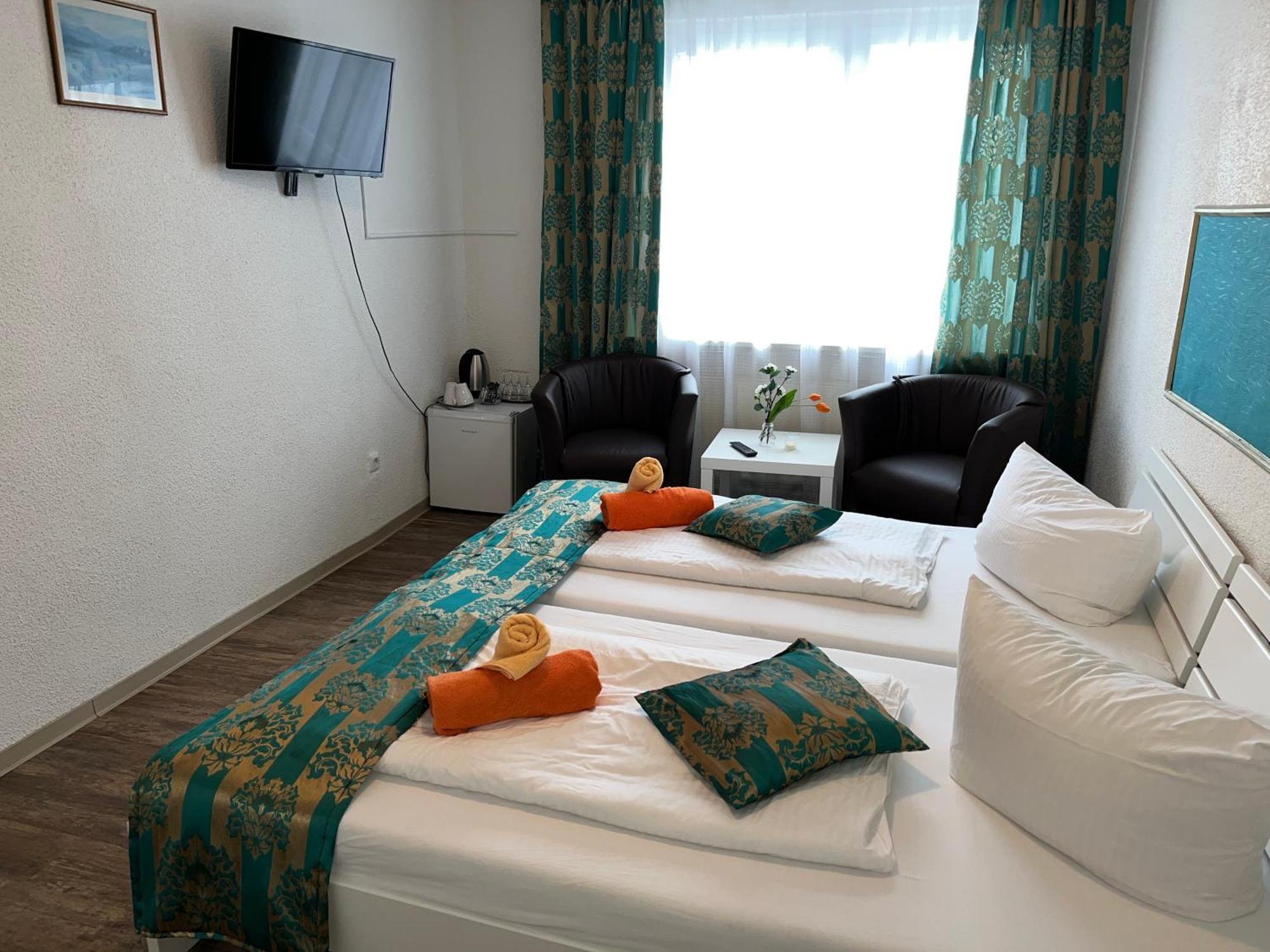 Hotel Filoxenia Butjadingen Bagian luar foto